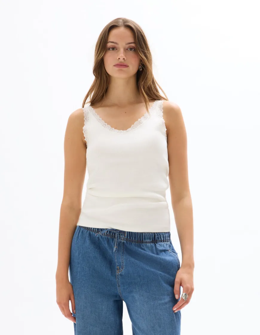 Celio Débardeur côtelé à dentelle - écru^Femme Les Essentiels Aux Meilleurs Prix|T-Shirts & Tops